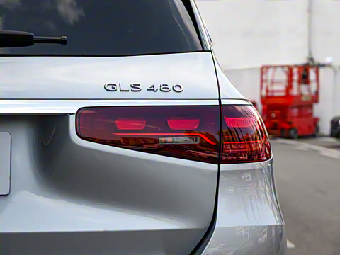 2026�� GLS 480 4MATIC ���ݰ�