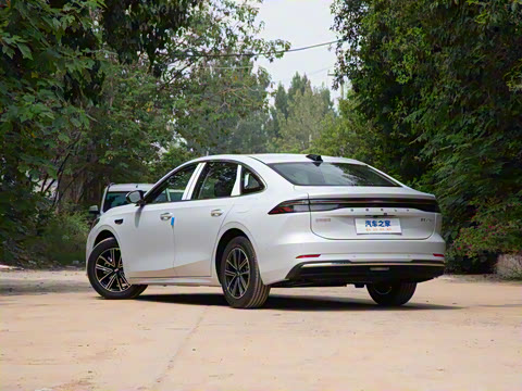 2025�� EM-i 70km ̽����