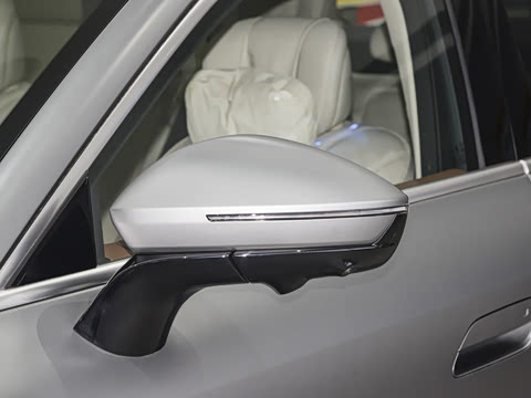 2025�� ��� �����۷��