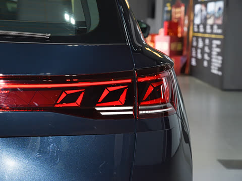 2025�� �Ŀ� 2.0TSI ��Ӱ��