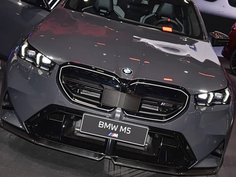 2025�� M5