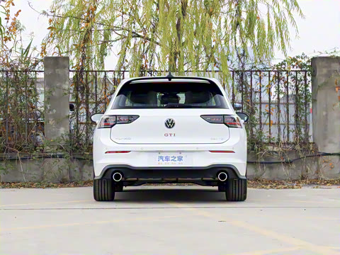 2026�� 380TSI DSG GTI