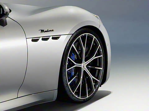 2023�� 3.0T Modena