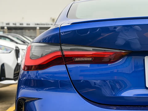 2026�� 430i M�˶���ҹ��װ