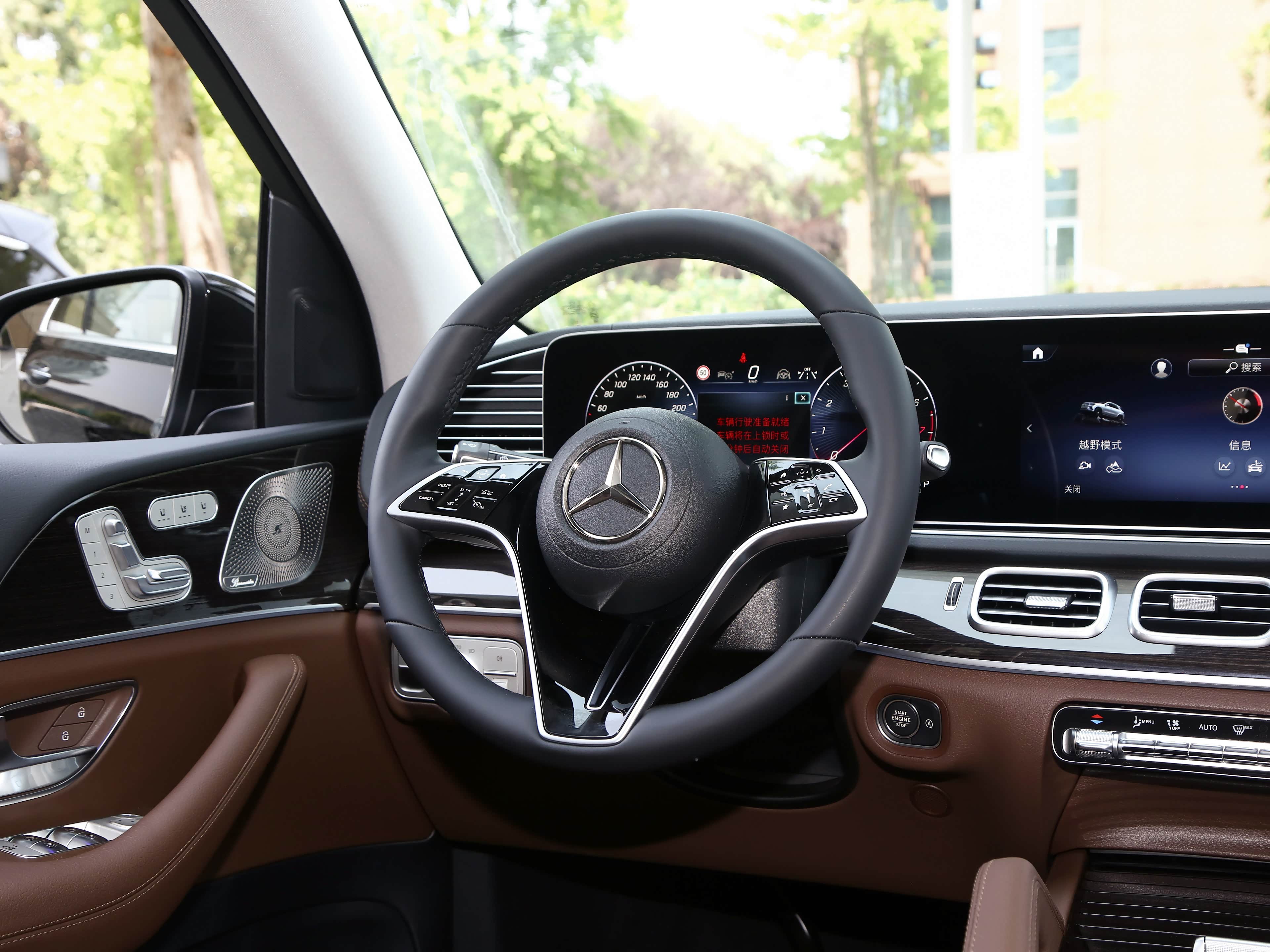 Mercedes-Benz GLE, миниатюра 17