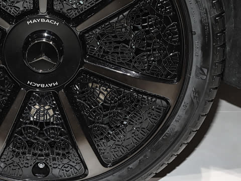 2027�� S 580 4MATIC Night Series