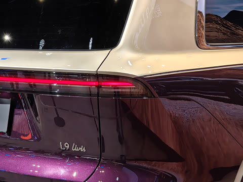 2026�� Livis