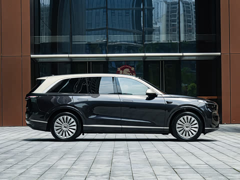 2026�� Ultra+ ������