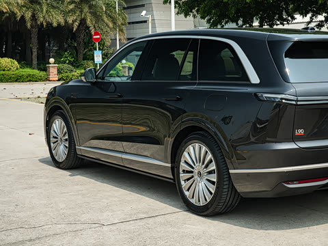 2026�� Ultra+ ������