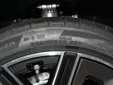 2026�� �Ŀ� xDrive 50L M�˶���װ