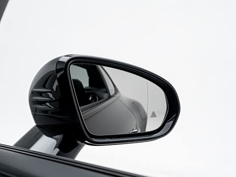 2026�� AMG GT 63 4MATIC+