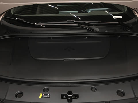 2025�� �Ŀ� 710 Max��