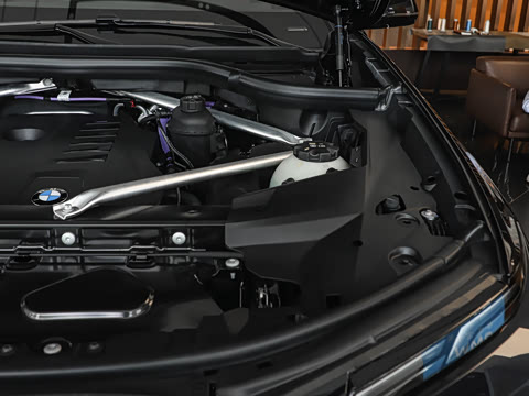 2026�� xDrive40i ������M�˶���װ 6��