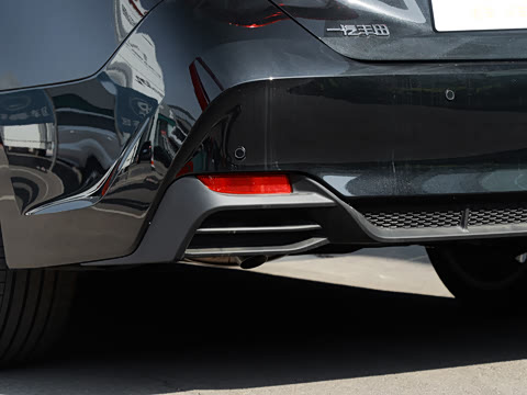 2026�� ˫�� 2.5L XLE����