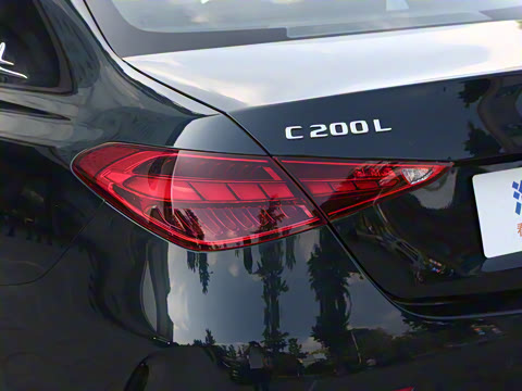 2025�� �Ŀ� C 200 L �˶���