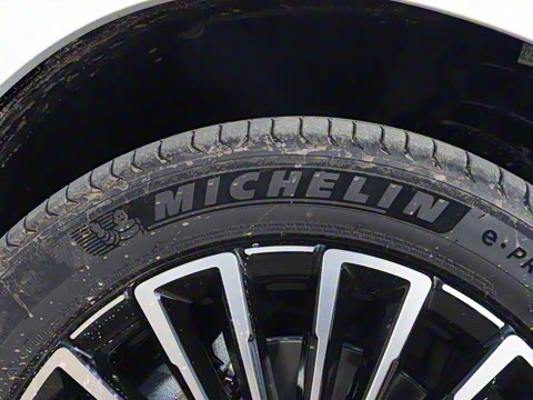 2025�� 185KM�����