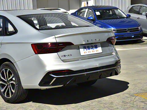 2025�� 1.4T �����ϰ�