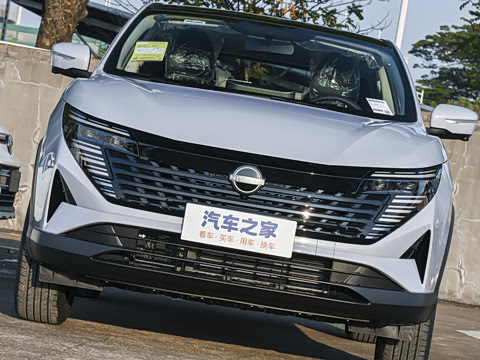 2025�� �Ŀ� ���� 2.0L CVT XV+���Ȱ�