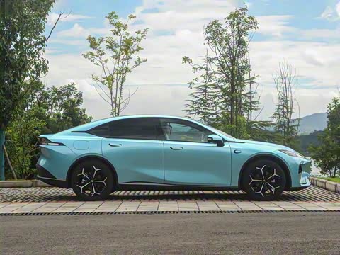 2026�� 240Ultra��ΪǬ��ADS SE��