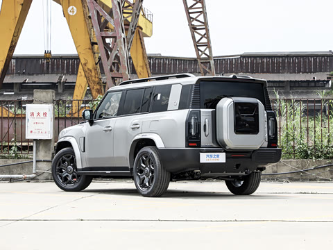 2026�� PLUS 2.0TD XWD����+ 5��