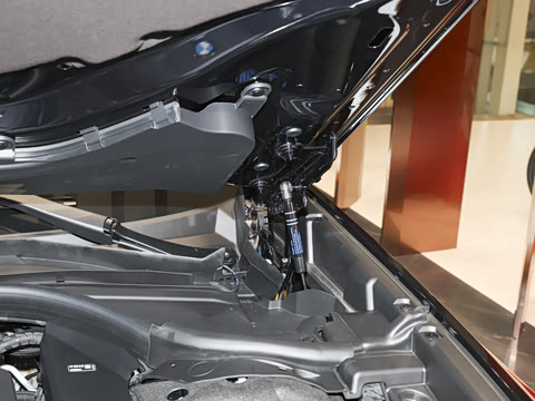 2026�� 735Li M�˶���װ