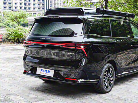 2026�� 200km ��������������¶Ӫ��