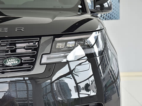 2026�� 3.0 L6 400PS �ڿ���