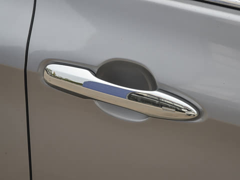 2026�� 2.0L ������