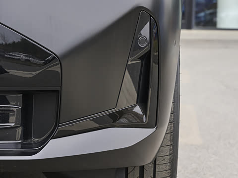 2026�� xDrive30L �����