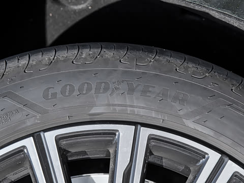 2026�� 225km EM-P Զ�����ǺӰ�+ҫҹ��װ