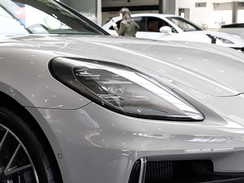 2026�� Panamera ������ 2.9T