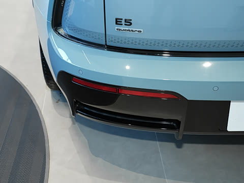 2026�� �ȷ�quattro��