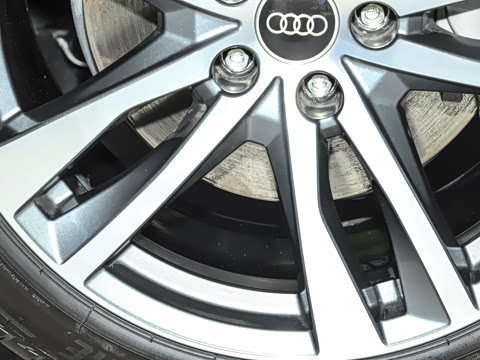 2025�� Avant 45 TFSI ��̽�ռ�