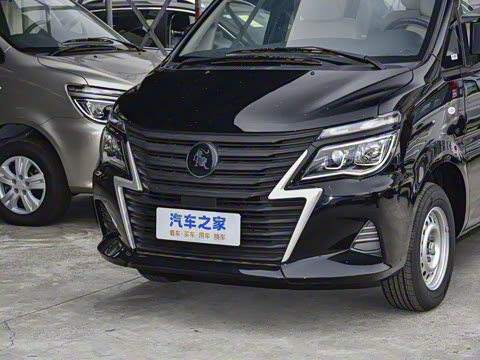 2025�� M5 1.6L ��׼��7��CNG