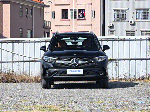 2026�� GLC 300 L 4MATIC ������ 7��