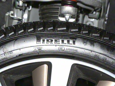 2024�� 4.4 V8 SV���ٴ����ӳ��� 4��