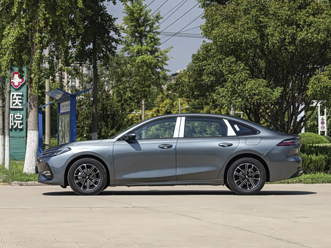 2025�� EM-i 70km ������