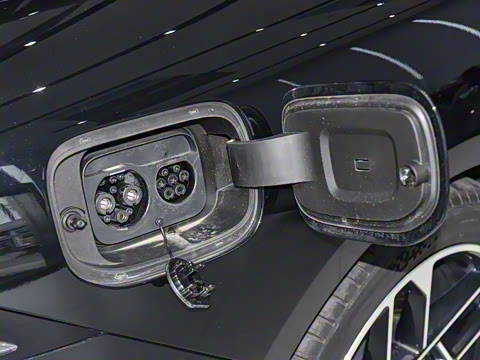 2025�� �������� Max �콢��