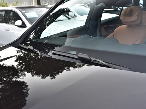 2026�� GLC 300 L 4MATIC ������ 5��