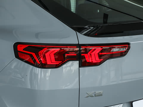 2026�� M35i