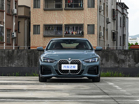 2026�� 425i M�˶���װ