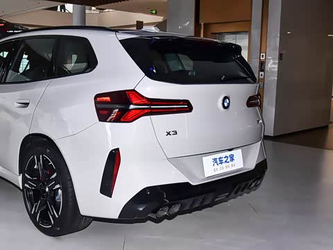 2026�� M50 xDrive