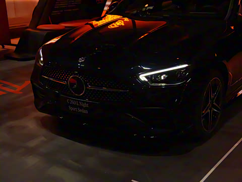 2026�� C 260 L �ҹ�˶���