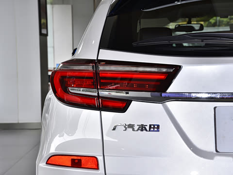 2026�� 370TURBO ����������