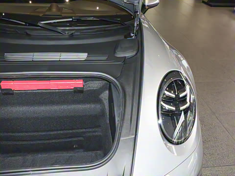 2026�� Carrera 3.0T