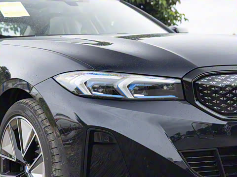 2026�� eDrive 40 L ��ҹ�˶���װ