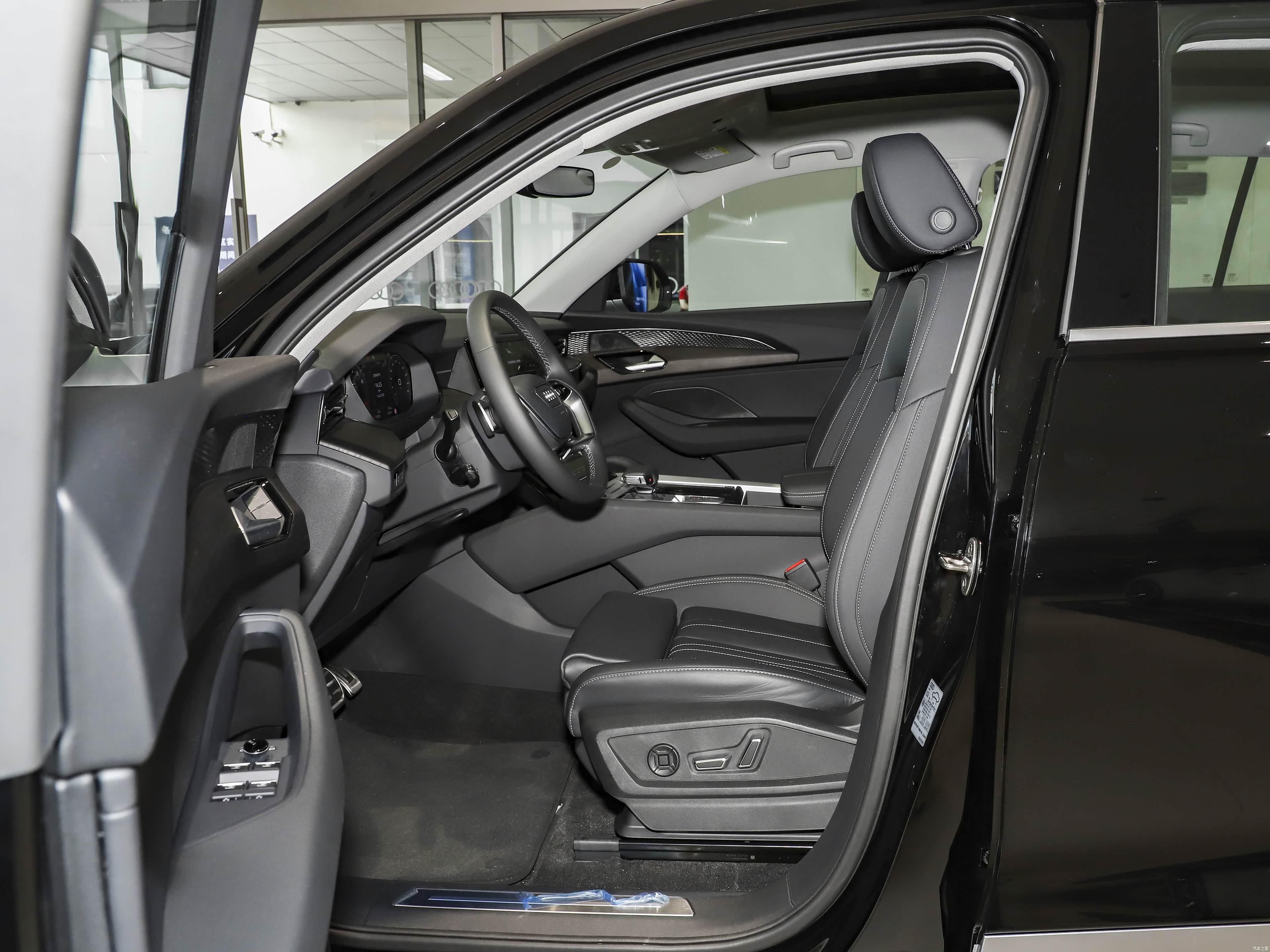 Audi Q6, миниатюра 19