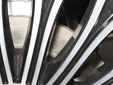 2025�� 120 ���������콢�� 7�� �������