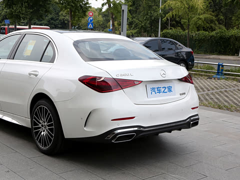 2026�� �Ŀ� C 260 L �˶������