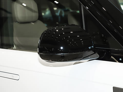 2025�� 3.0 L6 400PS ʢ���ӳ���